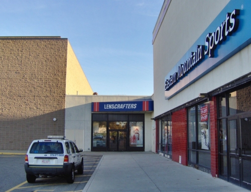 New Mall Concourse: Northshore Mall